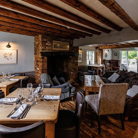 Blazing Donkey Countryside Retreat Hotel Sandwich Bagian luar foto