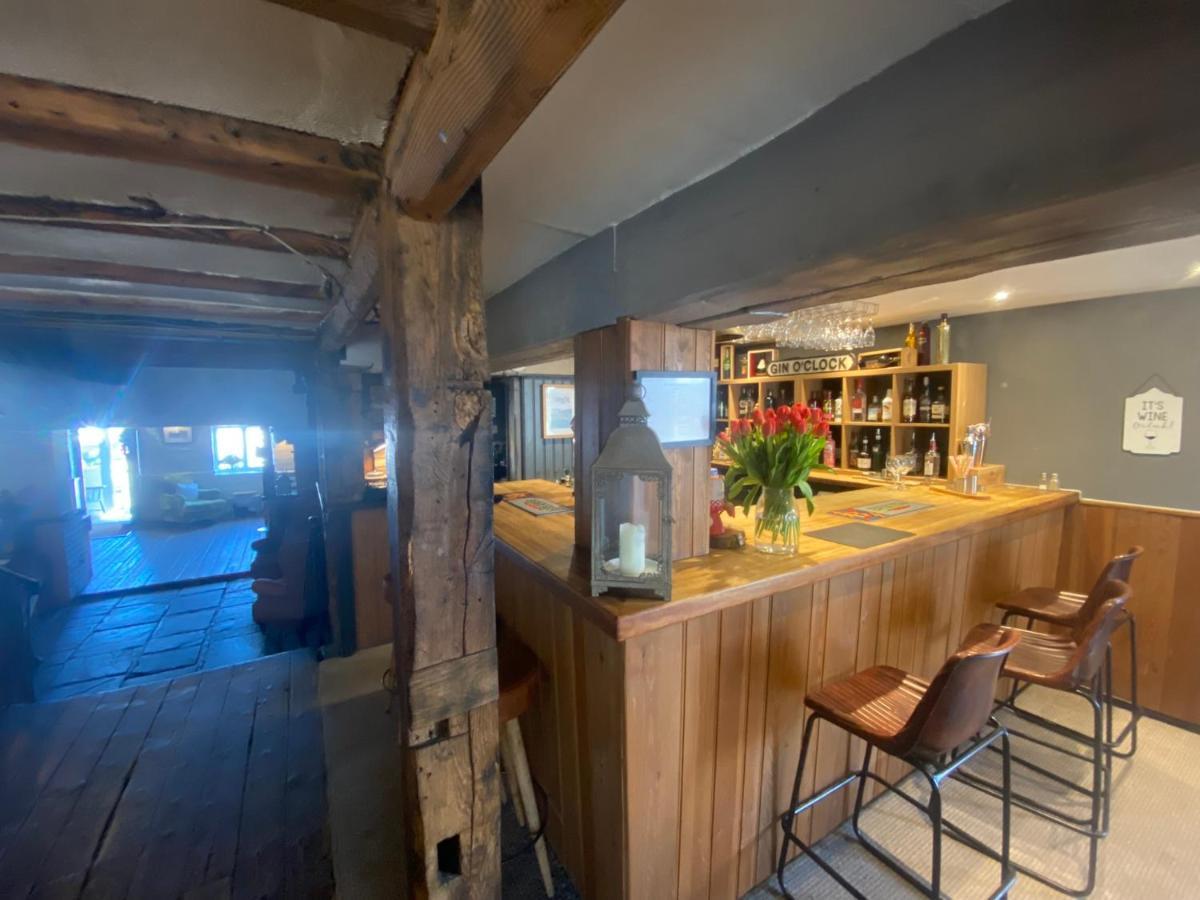 Blazing Donkey Countryside Retreat Hotel Sandwich Bagian luar foto